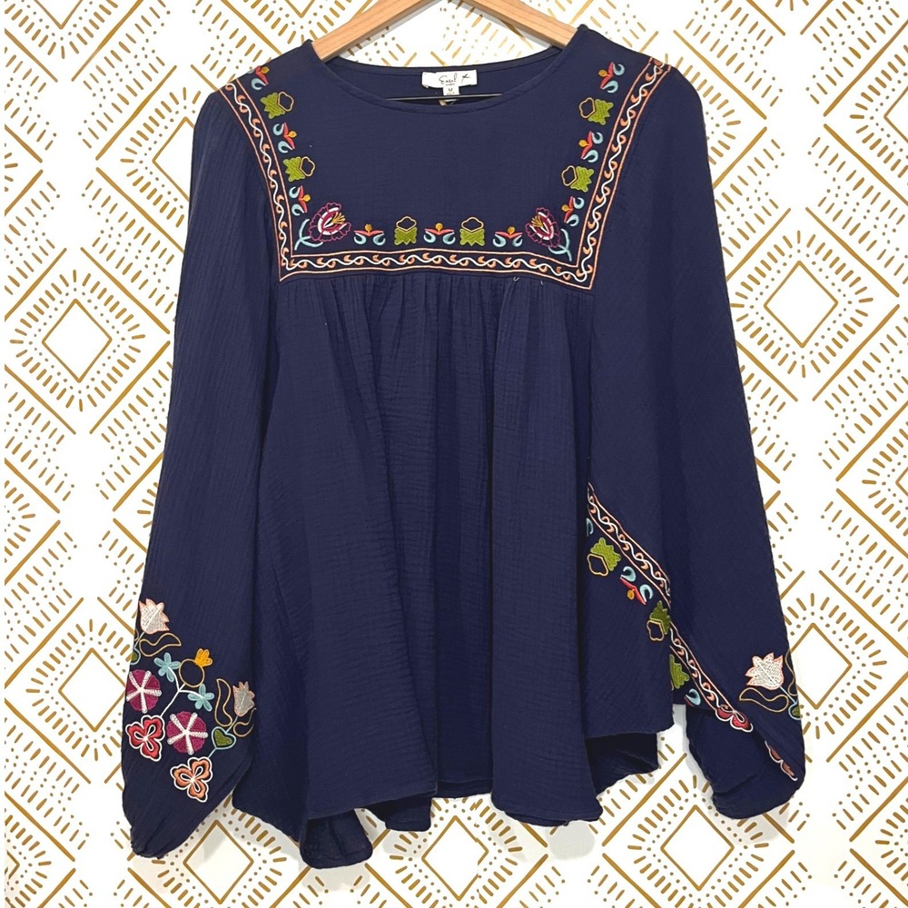 NWT Easel Navy Blue Embroidered Boho Peasant Blouse Top M Spring Festival Hippie
